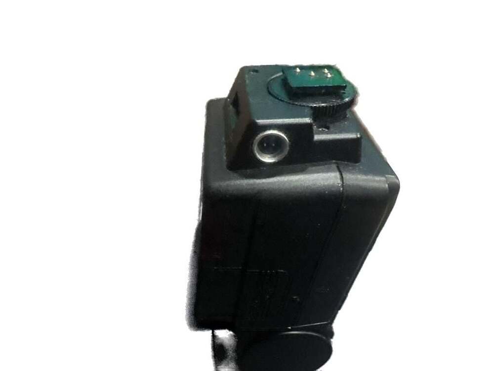 Minolta Maxxum 4000 AF Program Shoe Mount Flash Unit - Picture 9 of 10